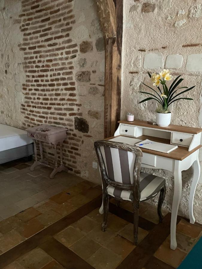 Aux Pieds Des Chateaux - Beauval Монришар Екстериор снимка